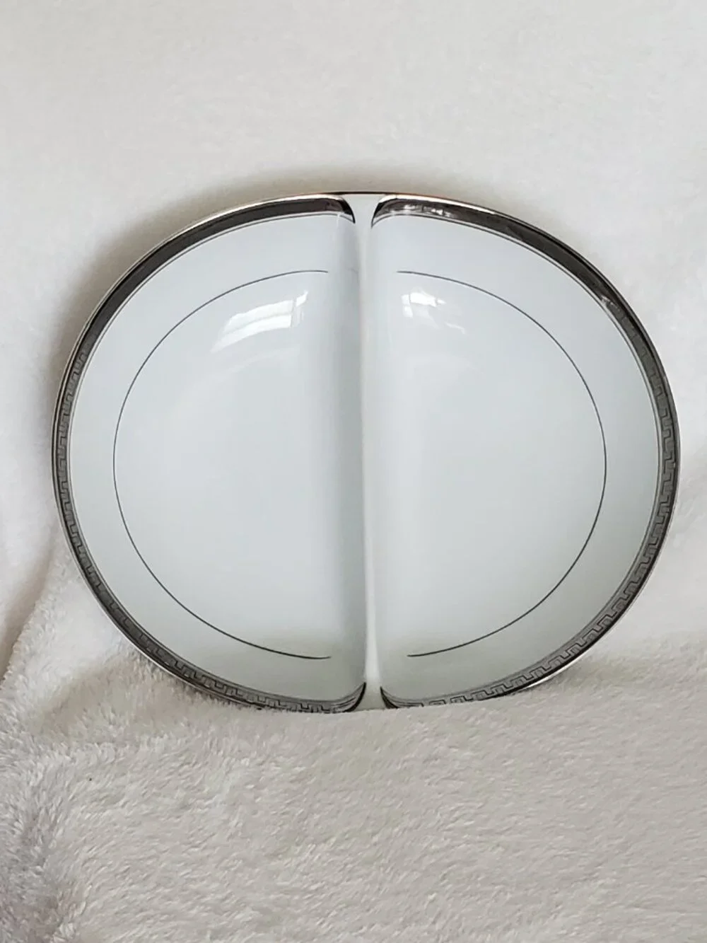 MIKASA Fine China ALTON 5299 -OVAL DIVIDED SERVING BOWL Japan EUC!